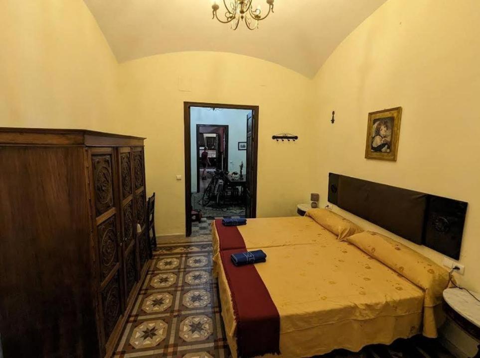Apartamentos Jp Fregenal Fregenal de la Sierra Εξωτερικό φωτογραφία